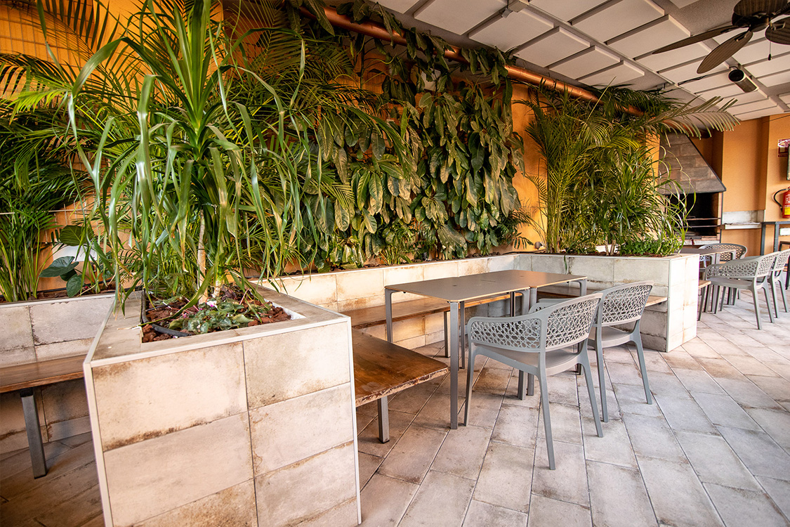 Bancos en The Terrace